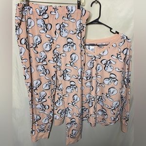 Looney Tunes/ Tweety Bird Lounge Set